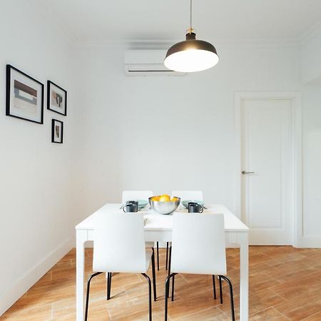 Alohamundi Peral Apartment Seville Luaran gambar