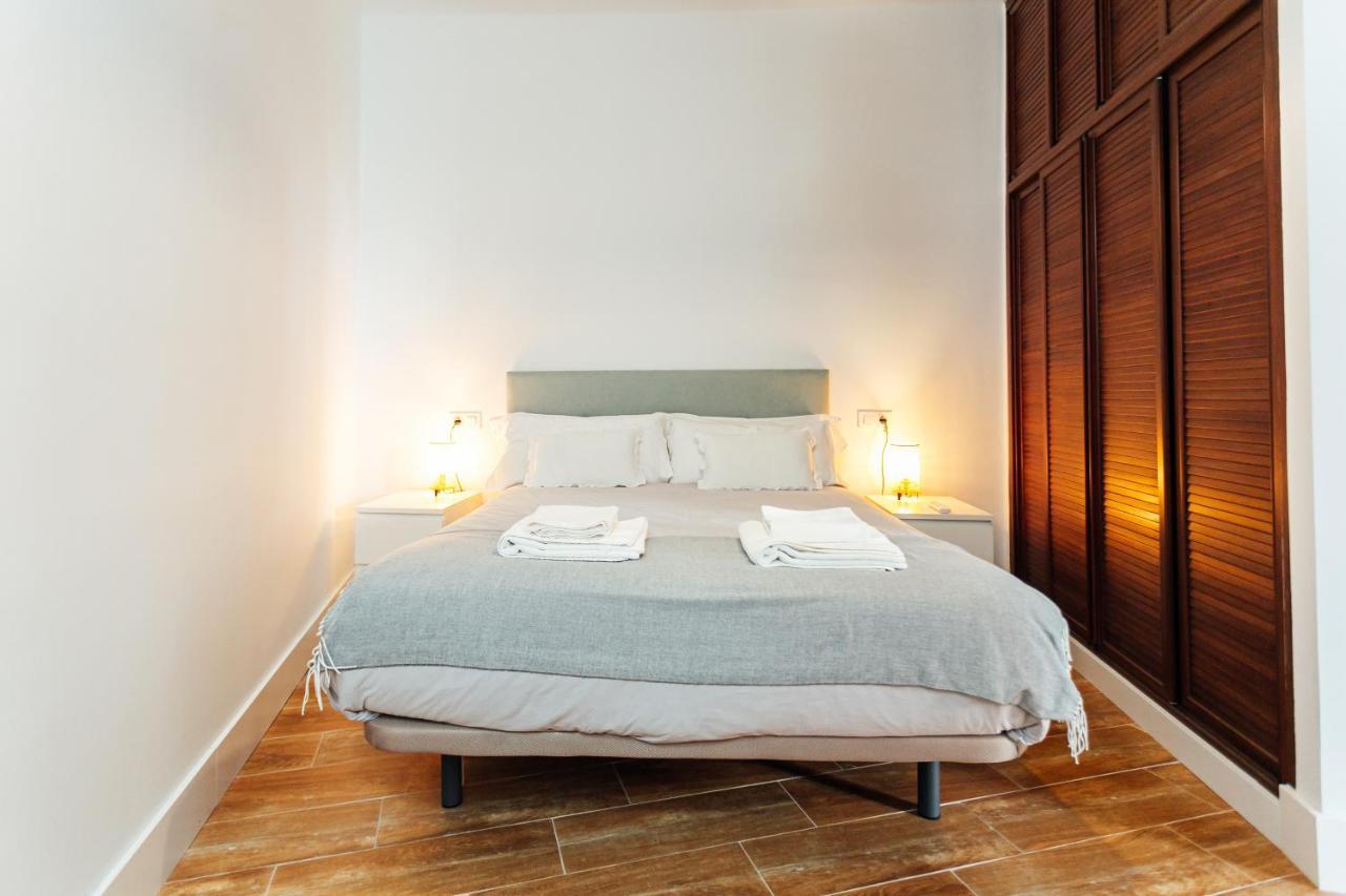 Alohamundi Peral Apartment Seville Luaran gambar